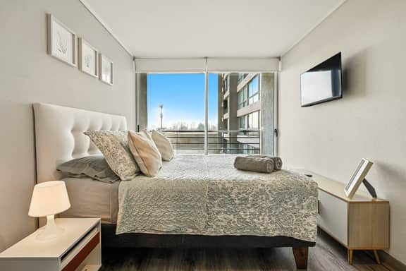 Central Apt in Santiago with Pool / For six! - Image 2