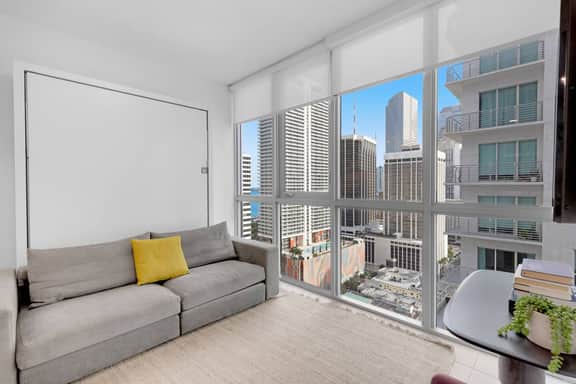 Luxury Stay in Brickell • 1BR • Pool & Gym - Image 2